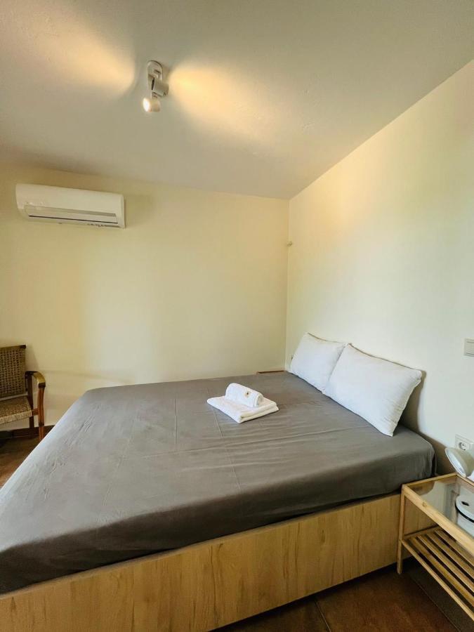 Gargarou Residences Kompoi ภายนอก รูปภาพ