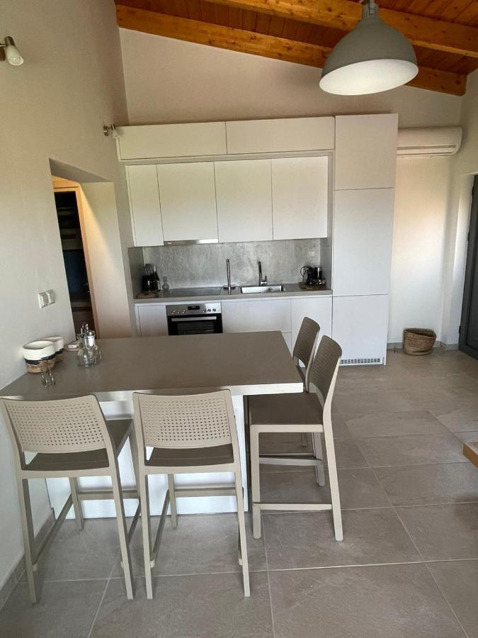 Gargarou Residences Kompoi ภายนอก รูปภาพ